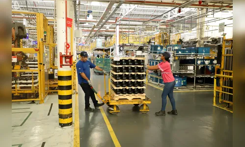 Abril começa com oportunidade de emprego em todas as regiões do PR