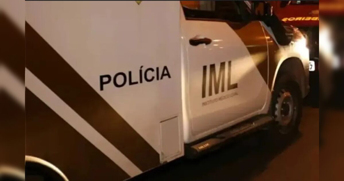 Mulher é assassinada a marteladas e facadas dentro de casa no PR