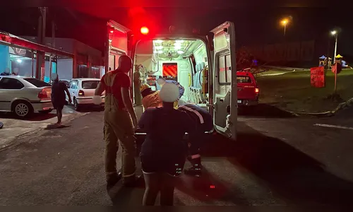 Curto-circuito causa incêndio e deixa jovem inconsciente em Apucarana