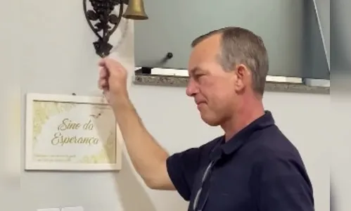 Vereador de Apucarana faz última sessão de quimioterapia e celebra vitória contra câncer