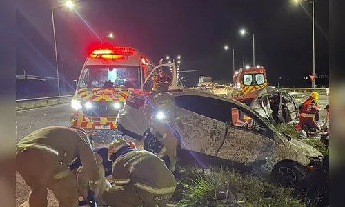 Agente da PRF é atingido por veículo durante atendimento a acidente em Apucarana