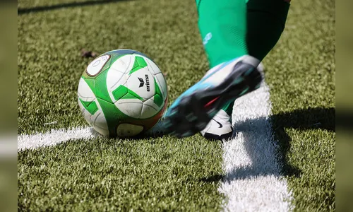 Onde assistir Vasco x Grêmio pelo ao vivo neste domingo