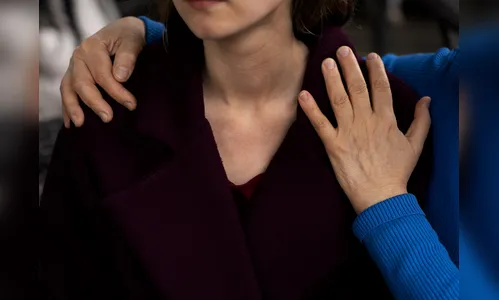 Psicólogo que obrigava paciente vítima de abuso a ficar de roupa íntima em sessões é preso no PR