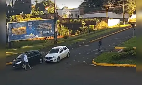 Homem morre em confronto com a PM após roubo de carro e acidente no PR