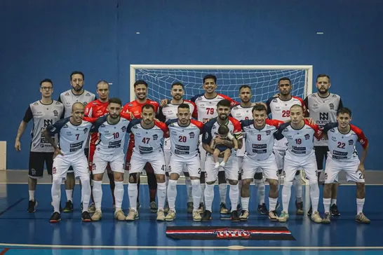 Apucarana Futsal vence por 6 a 0 e sobe na tabela de classificação da Série Prata