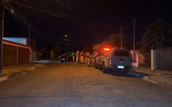 Homem é esfaqueado por familiares após manter sobrinha em cárcere privado no PR