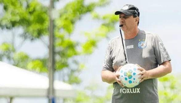 Veja onde assistir Remo x Bahia ao vivo neste domingo (22)