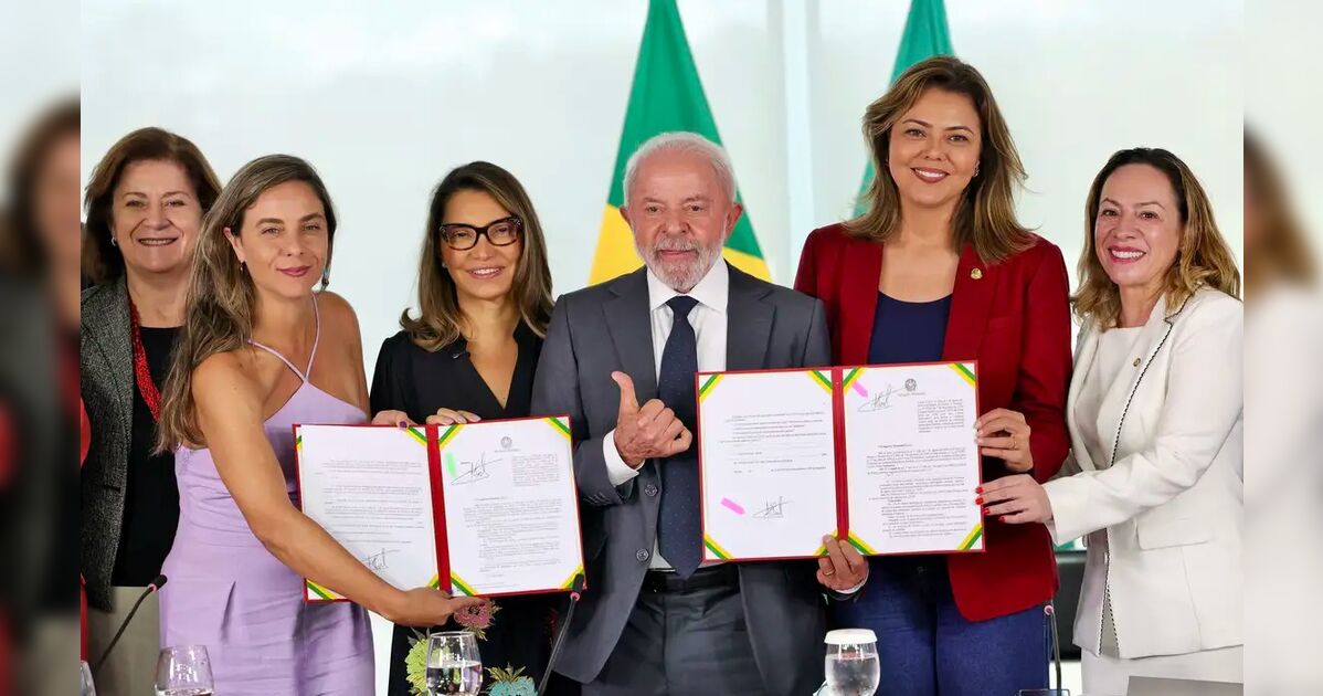 Lula sanciona leis para fortalecer combate à violência contra mulheres