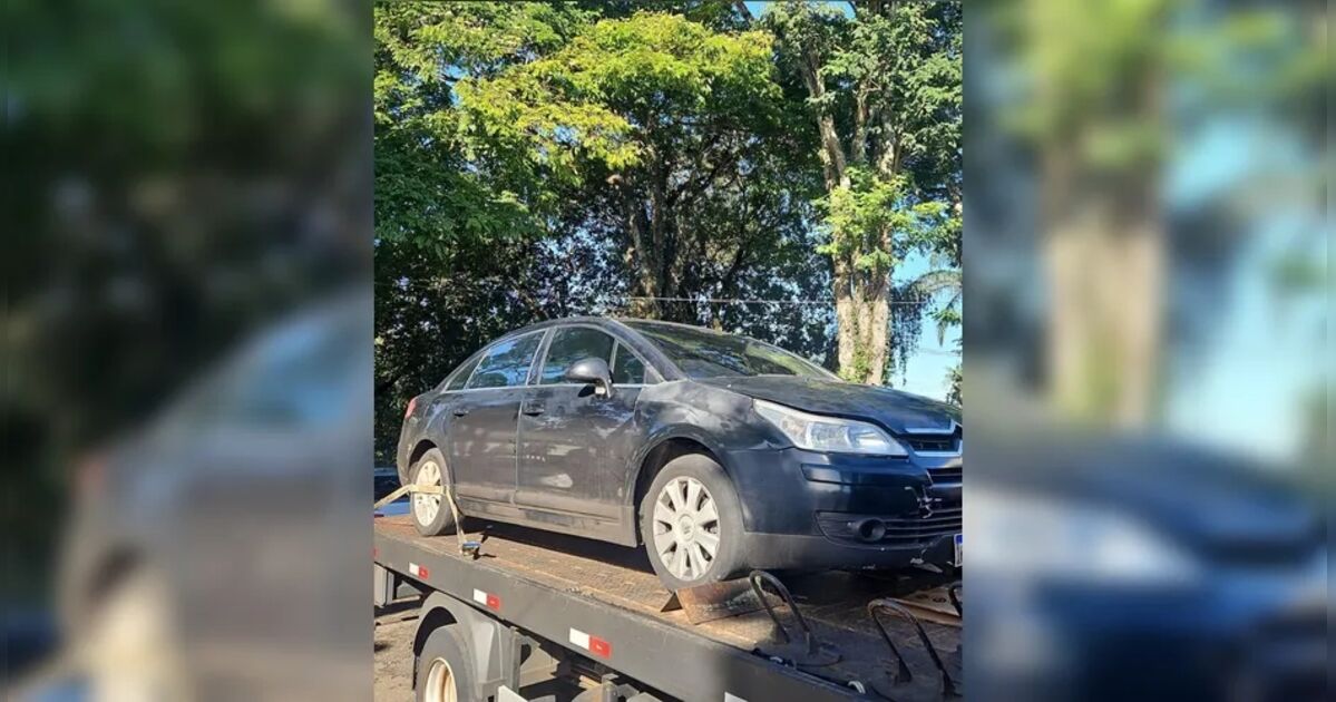 Mulher é presa por 