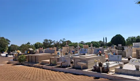 Confira os falecimentos desta terça-feira (15) em Arapongas