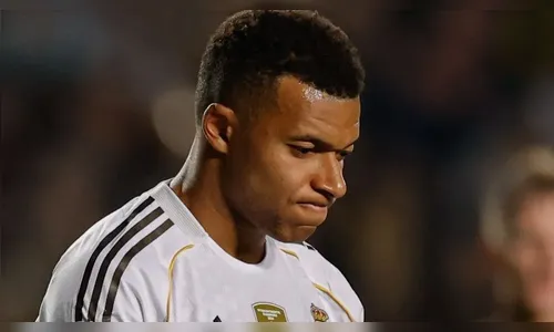 Mbappé se desentende em treino no Real Madrid e pressão por saída cresce