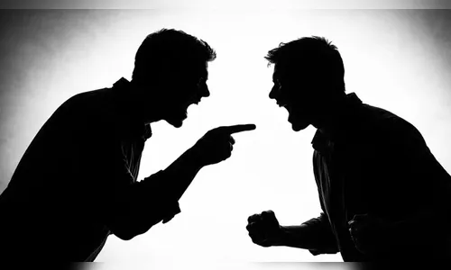 Após discussão, homem causa dano em comércio em Ivaiporã