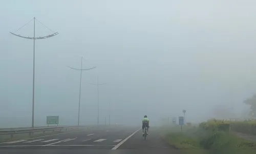 Frente fria vai derrubar temperaturas no Paraná com risco de temporais
