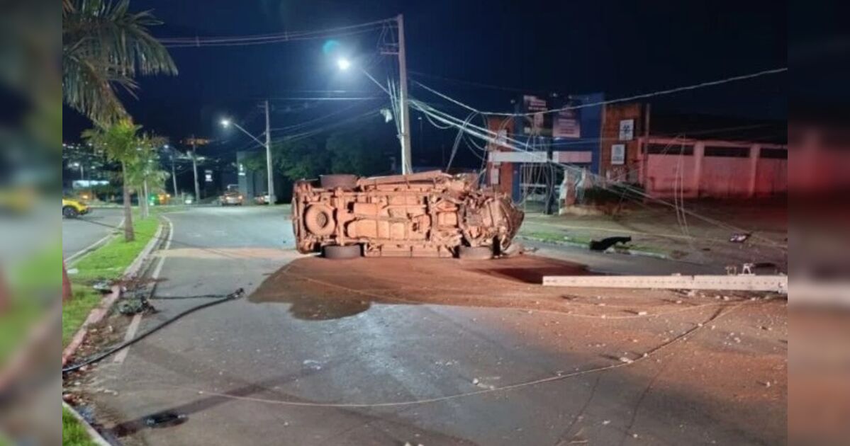 Após capotar S10 e ser salvo pelos bombeiros, motorista foge de hospital no PR