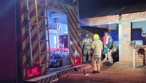 Ação ocorreu após moradores da própria vizinhança tentarem atacar um homem que vivia no imóvel