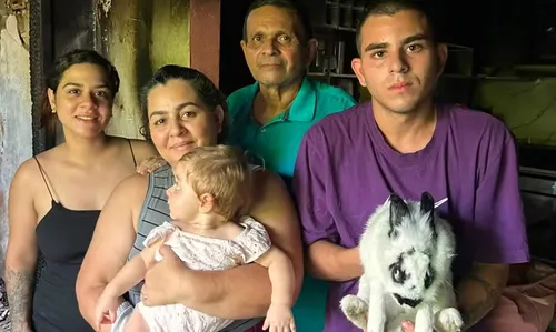 Coelha percebe fogo, acorda moradores e salva família de incêndio em Manaus