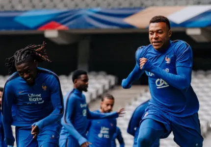 França abre a agenda de jogos desta terça