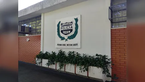 Homem é preso em flagrante ao perseguir ex-companheira até a delegacia em Apucarana