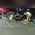 Passageira de carro que colidiu violentamente contra poste morre no hospital em Arapongas