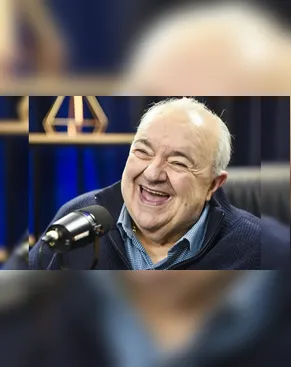 Greca acena a Lula e diverge de aliados que apoiam Flávio