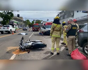 Motociclista morre em colisão com carro em avenida de Apucarana