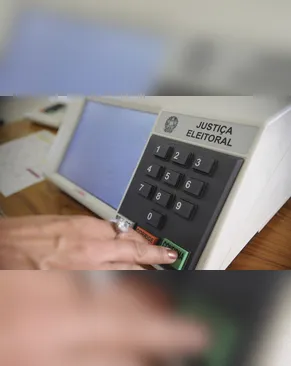 Pesquisa ao Senado no Paraná mostra disputa acirrada e indecisão de 71% na espontânea