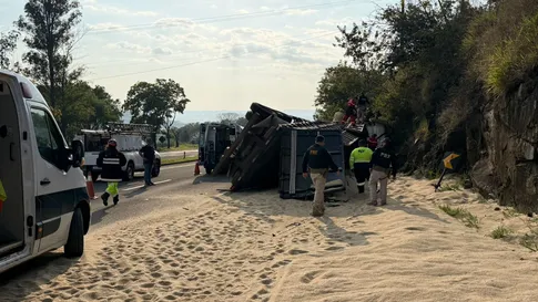 PRF registra três mortes e 95 acidentes nas rodovias do PR durante feriado da Independência