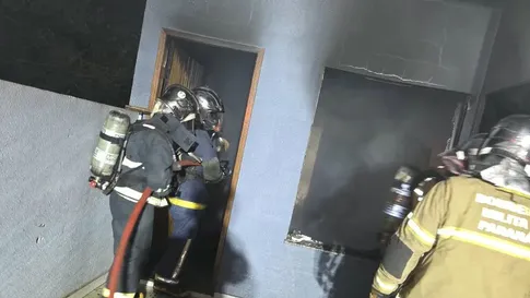 Homem é acusado de incendiar casa da ex-companheira em Jardim Alegre