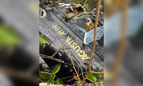 Helicóptero que seguia para Londrina cai em área de mata em SP e deixa três feridos