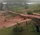 Chuva eleva nível da água e rio transborda na zona rural de Arapuã; veja