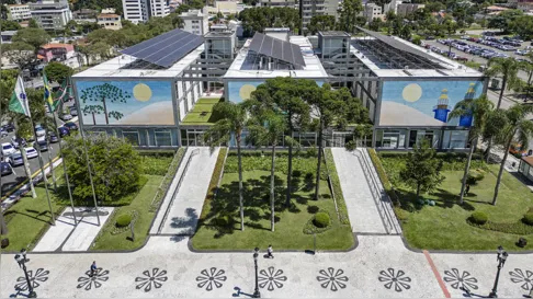 Prefeitura de município do PR abre PSS com 243 vagas e salário de até R$ 10 mil
