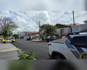Idoso morre após bater veículo contra muro e árvore em Apucarana