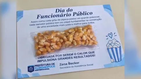 Prefeitura de Florianópolis (SC) dá milho de pipoca crua no Dia do Servidor e vira alvo de críticas