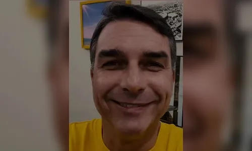 Flávio Bolsonaro vence Lula em Arapongas com 74,75% dos votos
