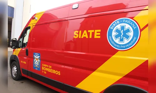 Motociclista colide em poste e fica ferido em Apucarana