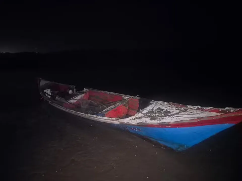 Canoa bateu contra táxi náutico