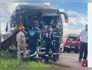Acidente com ônibus deixa dois feridos graves em Bom Sucesso
