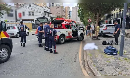 Casal em moto sofre grave acidente e jovem de 23 anos morre no PR