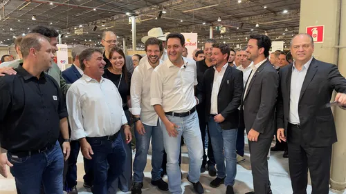 Governador Ratinho e comitiva em Arapongas