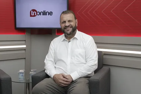 Rogério Carboni nos estúdios do TNOnline