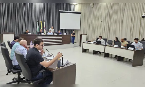 Câmara aprova verba de gabinete de R$ 30 mil por vereador