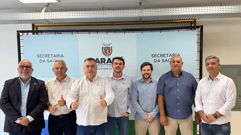 Comitiva de Faxinal foi recebida ontem pelo secretário Beto Preto