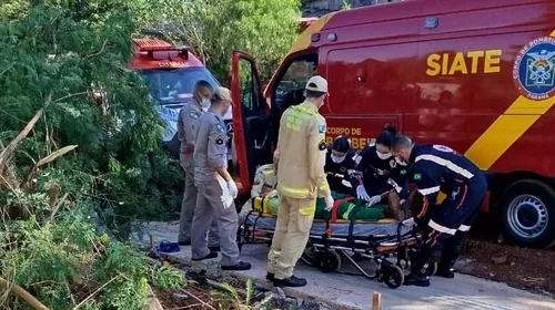 Acidente de trabalho ocorru na Rua Mamborê
