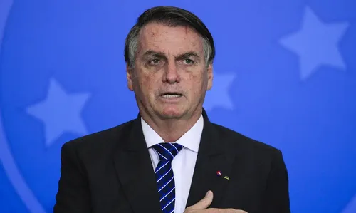 Além de estar inelegível, o ex-chefe do Executivo federal foi denunciado pela Procuradoria-Geral da República (PGR) no inquérito do golpe.