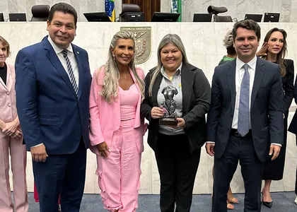 Eliana Rocha foi homenageada na Assembleia Legislativa do Paraná