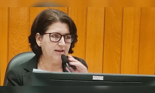 Vereadora de Londrina assume lugar de Gleisi na Câmara Federal