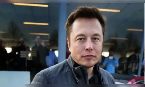 Musk alerta que, se despesas continuarem, EUA enfrentarão falência