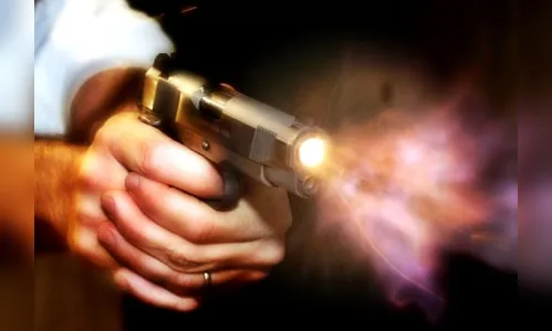 PM é chamada após disparos de arma de fogo; um homem foi atingido