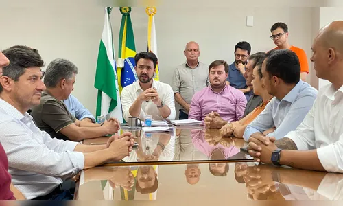 Rodolfo diz que Hospital de Apucarana foi inaugurado sem estar pronto