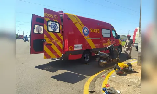 Motociclista é levado ao hospital após colidir contra van em Apucarana